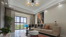 银通苑小区三区 安置房 3室 68万元 95.44m²