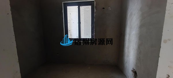 b9c85c8f-77f4-4ab8-8a54-0fecdf29935b.jpg