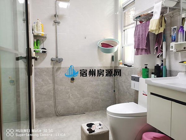 b8dd37da-37fb-4141-890d-f9156f0398a2.jpg