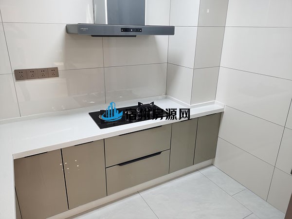 bc31c144-3ef8-4128-aa71-46c900b818de.jpg