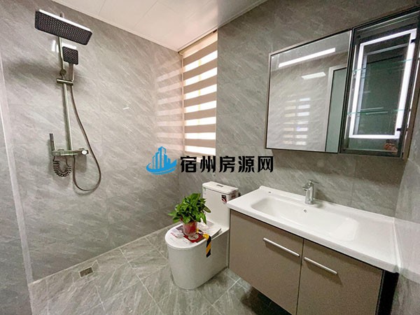 967167bbb85a4fa2ad156e9afa7bc123.jpg
