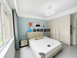 名宿华府商品房 5/25层  报价：92万，面积：108.66m² 3-2-1-1  南  住宅  多层  豪装
